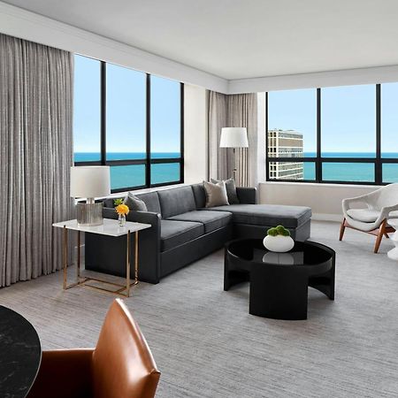 מלון The Ritz-Carlton, שיקגו מראה חיצוני תמונה